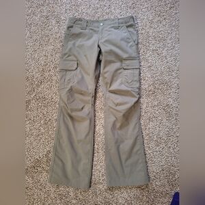 UNDER ARMOUR Women’s Tactical Patrol Pants tan size 10